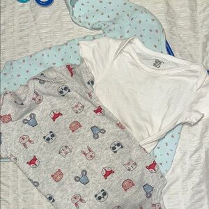 Adorable Animal Print Kids Pajamas Set